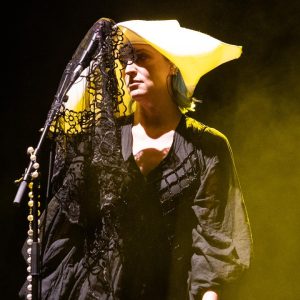 Carly Carlsbad Gavin Friday live Credit Elisa Magnoni per Il Rumore del Lutto